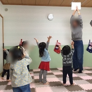 保育園への英語出張レッスン承ります♬