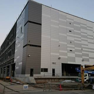 高収入可！日払い可！建築板金　屋根職人　未経験者　外注さんや見習いも大歓迎！社員旅行、寮など福利厚生が充実してます！　の画像