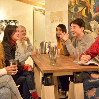 【英語使える♪】【夜勤】ゲストハウスでのフロント対応のお仕事です！の画像