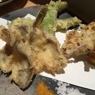 飲食店ホールスタッフ募集の画像