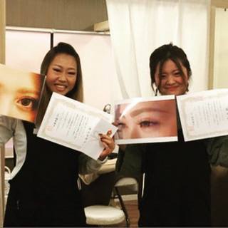 美容師免許を活かそう！ママ&女性が働きやすい環境♪プライベートと両立も◎♪未経験でもアイリストへなれる！★経験者には更なる上を！★の画像