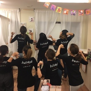 美容師免許を活かそう！ママ&女性が働きやすい環境♪プライベートと両立も◎♪未経験でもアイリストへなれる！★経験者には更なる上を！★の画像