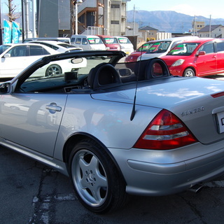 ☆自社分割でも車が買えます☆Ｍ.Benz SLK230kompressor AMGアルミホイール！シートヒーター！の画像