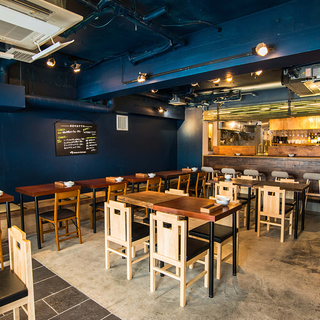 メディア掲載多数！「なるとキッチン」ホール社員〜店長候補（25~40万円）社員募集の画像