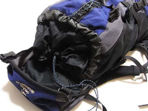 登山用バックパック