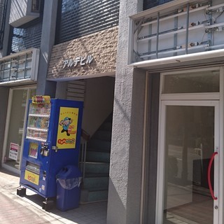 シェアオフィスにいかが？３Fです　堺市堺区堺東駅より徒歩８分！市...