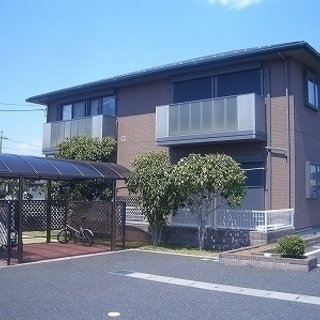 【植野町　ジャルダンＡ（パナホーム施工）】住むのに最適な立地！２階の角部屋！物置付き！の画像