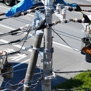 電気工事【急募】月給〜350000‼︎ 配管・融着・通信工事 ※バイト、請負も大歓迎‼︎の画像