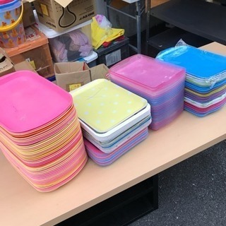プラスチックトレイ🎀値下げしましたの画像