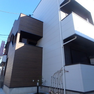 🉐初期費用10万円🙂新築BT別デザイナーズ♪千代田線綾瀬駅徒歩9...