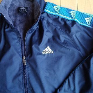 （値下げしました）★新品・未使用★　adidasトレーニングウェア上下セット 　Lサイズ　【 写真追加しました！】の画像