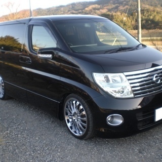 H17 エルグランド　3.5ハイウェイスター　4WD