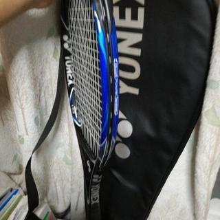 新品購入後２度使用したのみ　硬式　YONEX　テニスの画像