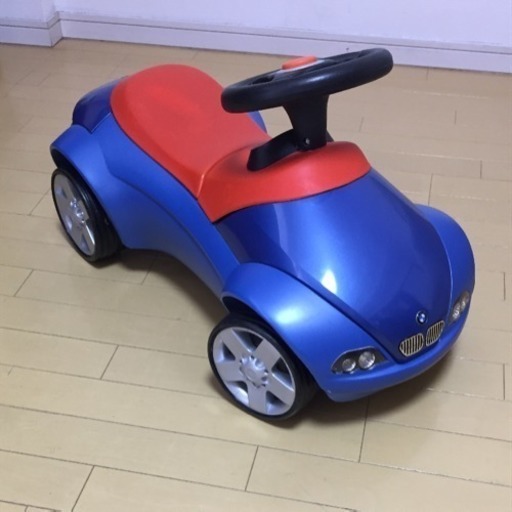 乗用玩具 BMW ベビーレーサー 足こぎ 車