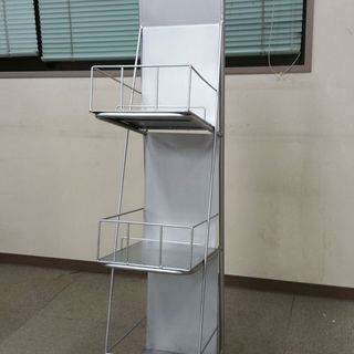 再値下げ!! キャスター付き中古3段ラック(シルバー)10個で5...