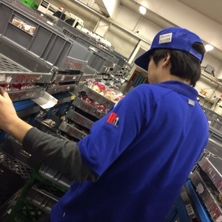 【時給1125円～週2日からでOK】深夜帯中心の配送センターで仕分けのお仕事・Wワーク大歓迎の画像