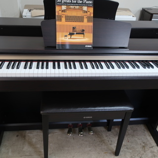 YAMAHA YDP-160R ￥32.000-