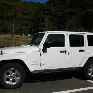 カッコいい　Jeep　ラングラーアンリミテッド　サハラ　２０１５...