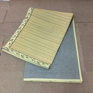 和風 イグサのラグ