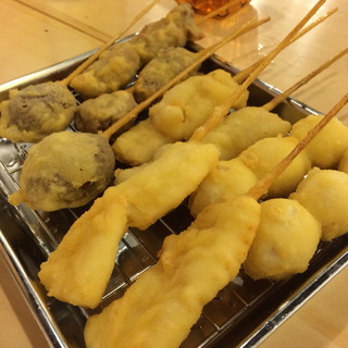 時給１０００円／ホールスタッフ／楽しい居酒屋です！の画像