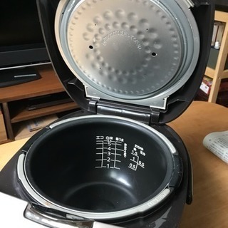 タイガー5合炊き炊飯器の画像