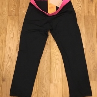 ★新品★H&Mトレーニングタイツ(女性用)