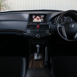 どなたでもクルマがローンで買えます！　　くるまのミツクニ東京足立店祝２周年！！！　「Ｗ紹介キャンペーン」「下取りキャンペーン」実施中♪♪の画像