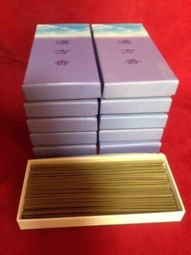 女性に人気 送料込 10箱 特割セール 高級御線香 漢方香 極太仕上げ 直径2ミリ ○オマケ白檀切り片