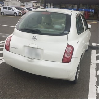 急募！ニッサン H15 マーチ 白 77.000kmの画像
