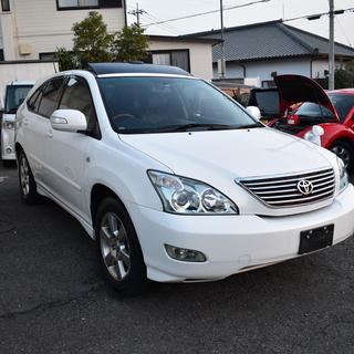 ハリアー３００G　L　２WD　　SR　皮シート　社外品多数