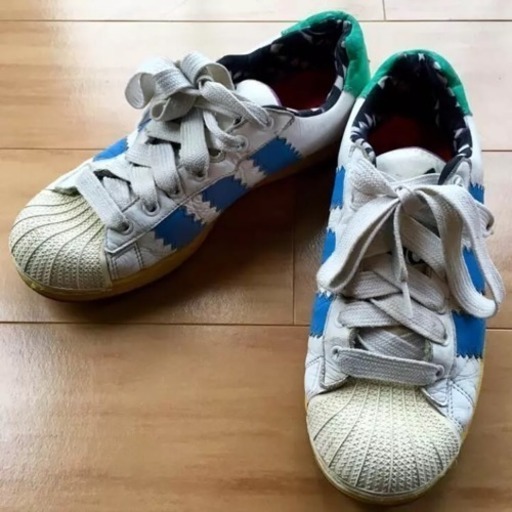 adidas レア スーパースター