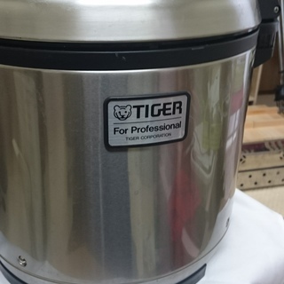 業務用電気炊飯器２升炊き　中古