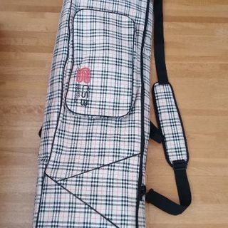 スノーボード板、ボードケース、バインディング、ブーツのセットの画像