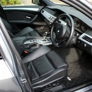 (3/31まで)値下げ E61　後期　LCI 530i　ツーリング　Mスポーツを売ります!!の画像