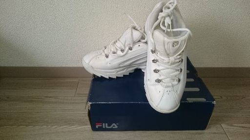 スニーカー FILA TRENTA  27CM