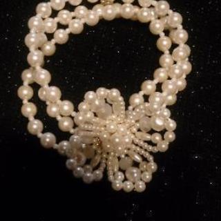 プラスヴァンドームのパールネックレス&ブレスの画像