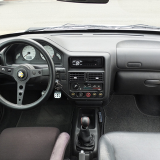 最終型プジョー106S16リミテッド　ラリー風仕立ての画像