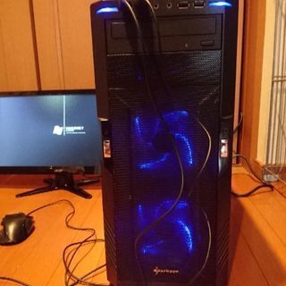 PC core i7 ゲーミング デュアルディスプレイの画像