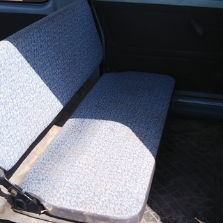 成約御礼　 ダイハツハイゼットバン！仕事用に！古いけど距離少ない！　　　　　　　　でも・・・エアコンなし・・・残念の画像