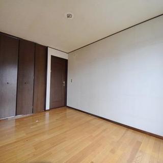 川越市 4LDK 戸建賃貸 貸家 広々93㎡ 礼金0 ペット相談 日当り◎ 南側6m道路 屋根付車庫 都市ガス 庭付 オシャレ壁紙 JR川越線 笠幡駅23分 的場駅 新狭山駅 東京オリンピック会場 霞ヶ関カンツリー至近  - 賃貸（マンション/一戸建て）