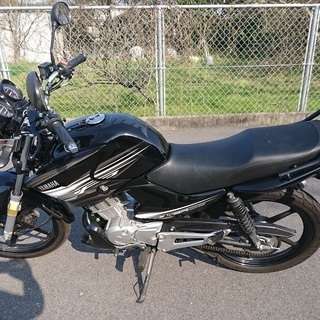 YBR 125 K ヤマハ バイク 125cc 低走行 通勤の足にどうぞの画像
