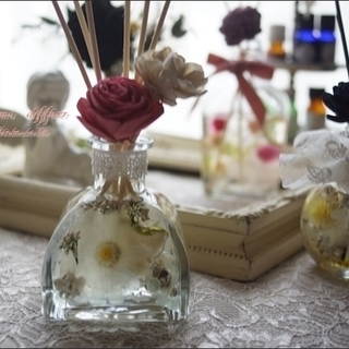 香りで若返り美人♡フローラルアロマディフューザーを作ってみませんか？の画像
