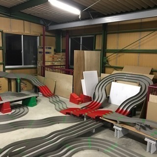 小牧インターすぐのミニ四駆サーキット場 - 小牧市