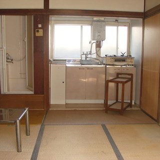 ６畳フロつき･都市ガス・クーラー・温暖便器　４万 - 賃貸（マンション/一戸建て）