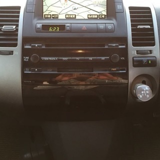 トヨタ プリウス 1.5 S 10thアニバーサリーエディション 自社ローン 沖縄 京都 関西 全国対応 の画像