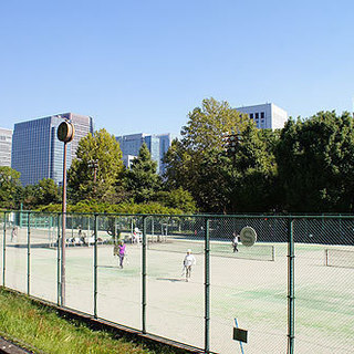 【テニス】4/21(土 6:45～10:00 墨田区 錦糸公園テニスコート（早朝テニス）ガチ練  - メンバー募集