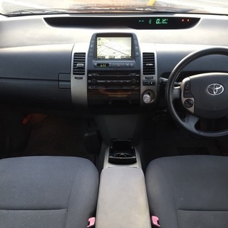 トヨタ プリウス 1.5 S 10thアニバーサリーエディション 自社ローン 沖縄 京都 関西 全国対応の画像