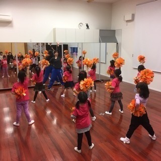 鶴川駅前すぐ！平日開催！幼児キッズチアダンス新規メンバー募集！の画像