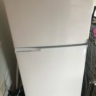 Haier ハイアール ２ドア冷蔵庫 (白)の画像