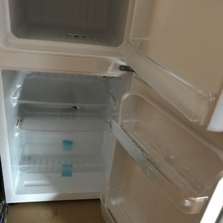 Haier ハイアール ２ドア冷蔵庫 (白)の画像